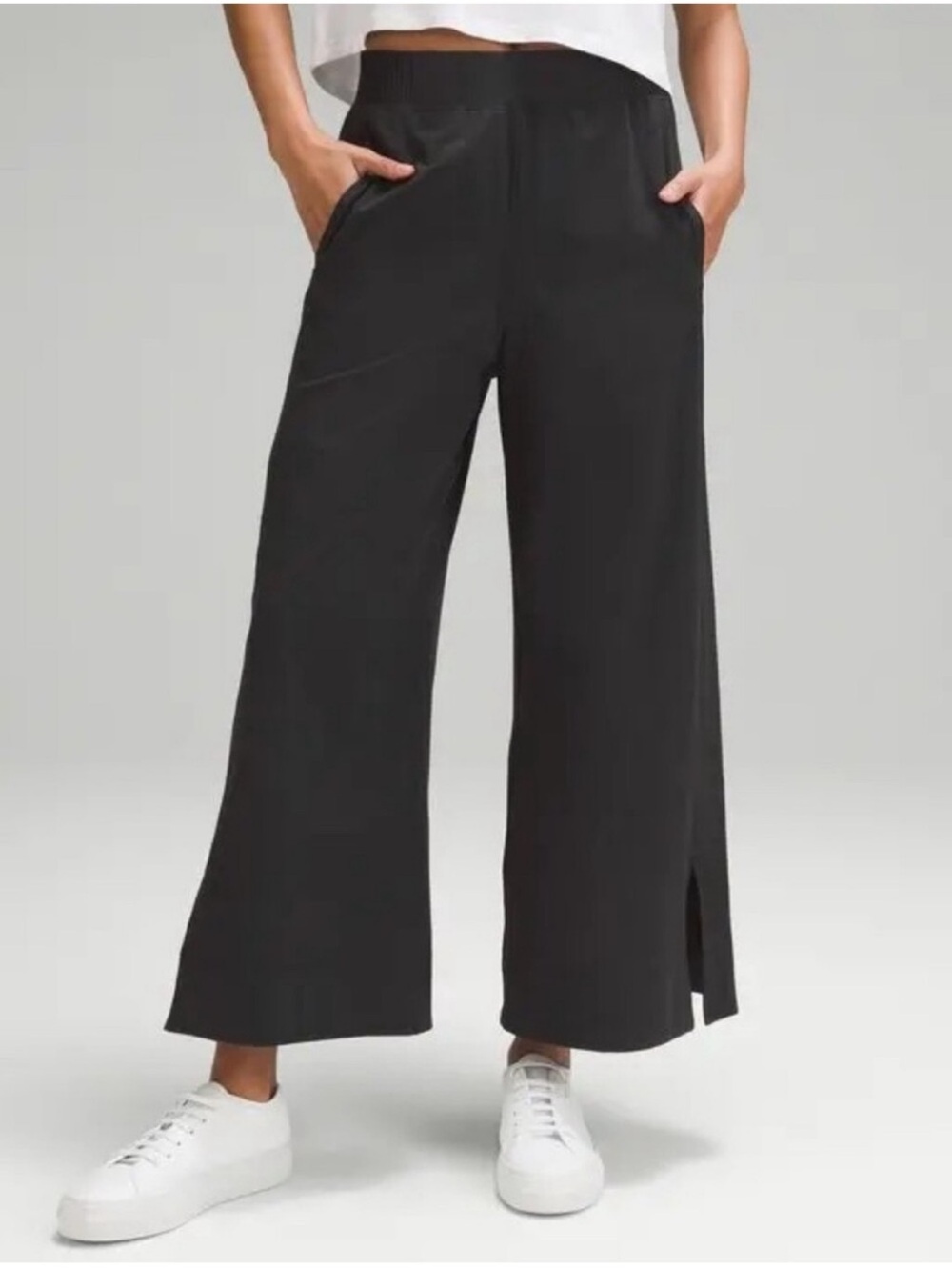 Lululemon Stretch Woven Wide-Leg High-Rise Cropped Pants Black Size Medium